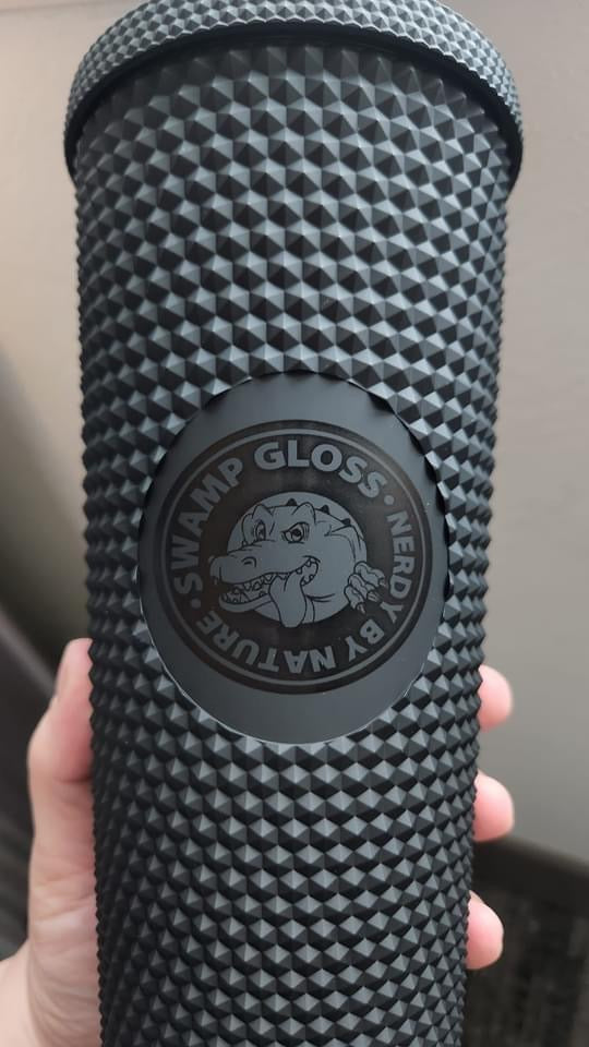 Studded cup